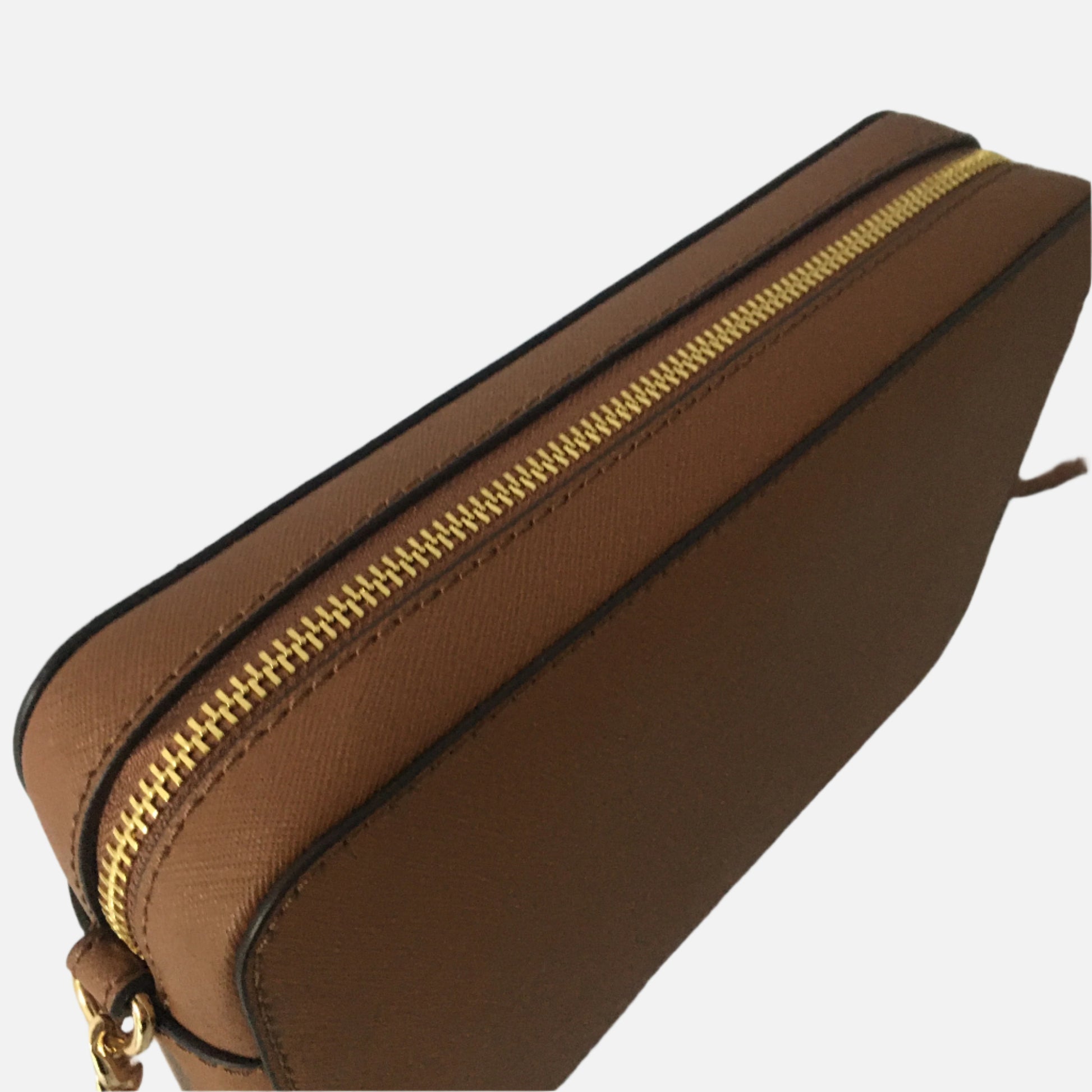 Michael Kors MK Bags Sale Leather Crossbody Bag. Showing Top Opening Gold Colour Zip.